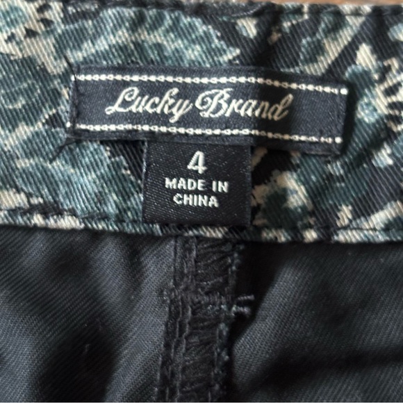 Lucky Brand size 4 black & gray paisley print shorts - Picture 6 of 15